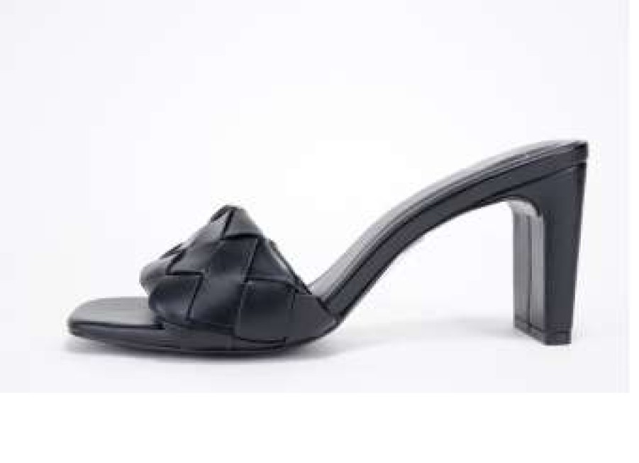 Shoe Type * | Fortune Venture Black