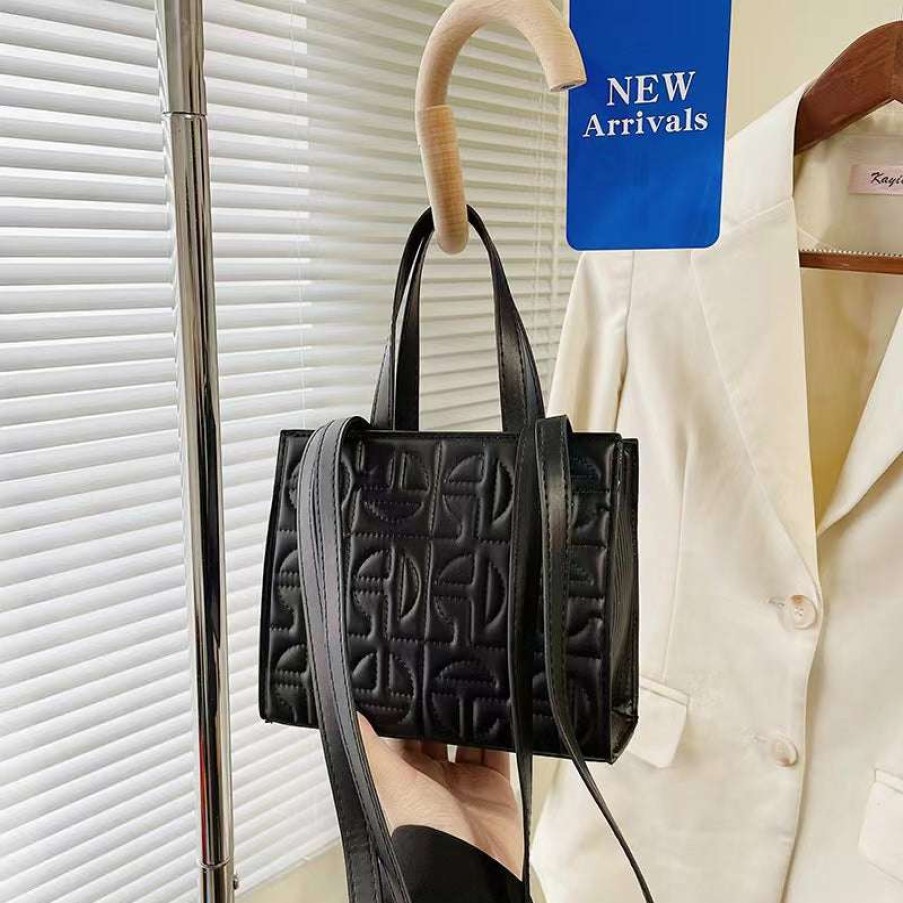 Accessories * | China What'S New 2058 Black T Purse