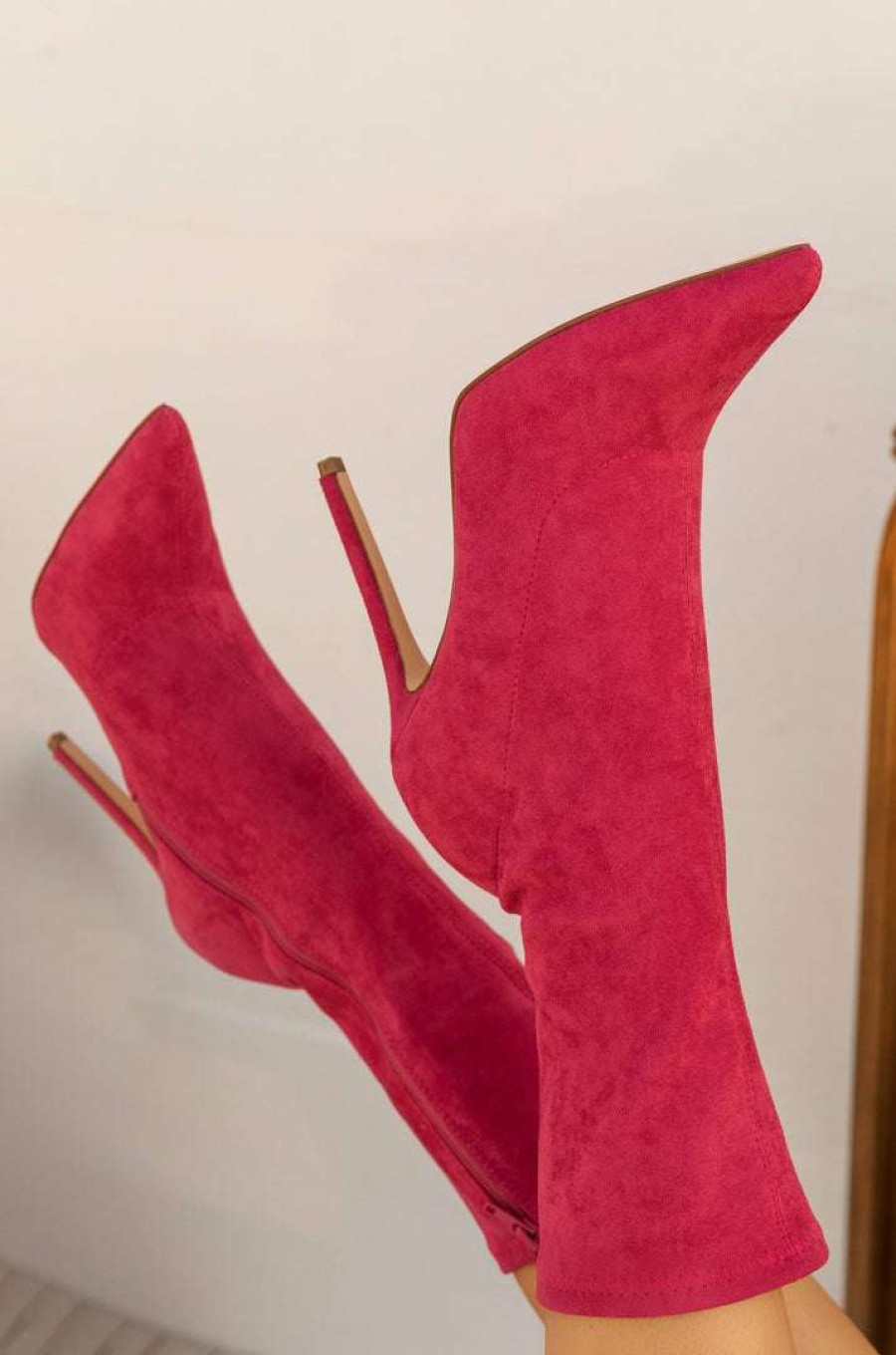 Shoe Type * | Oli J Estella Fuchsia Suede