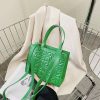 Accessories * | China 2058 Green T Purse