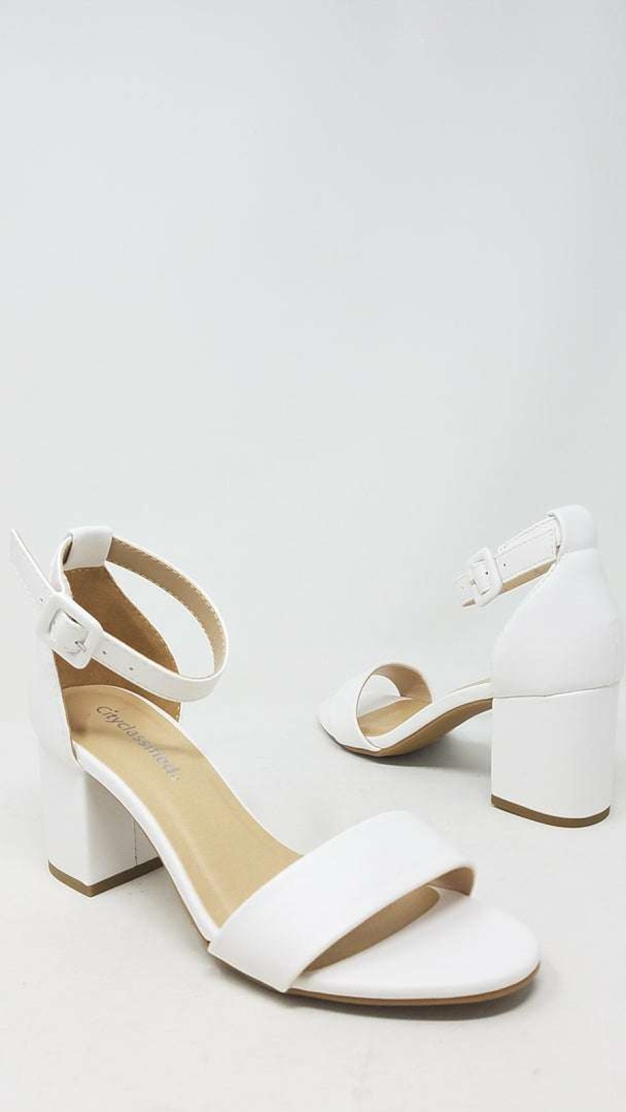 Shoe Type * | Fortune Cake White