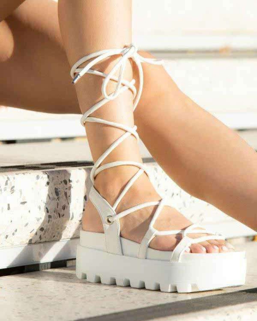 Shoe Type * | Mata Lace Me Up White