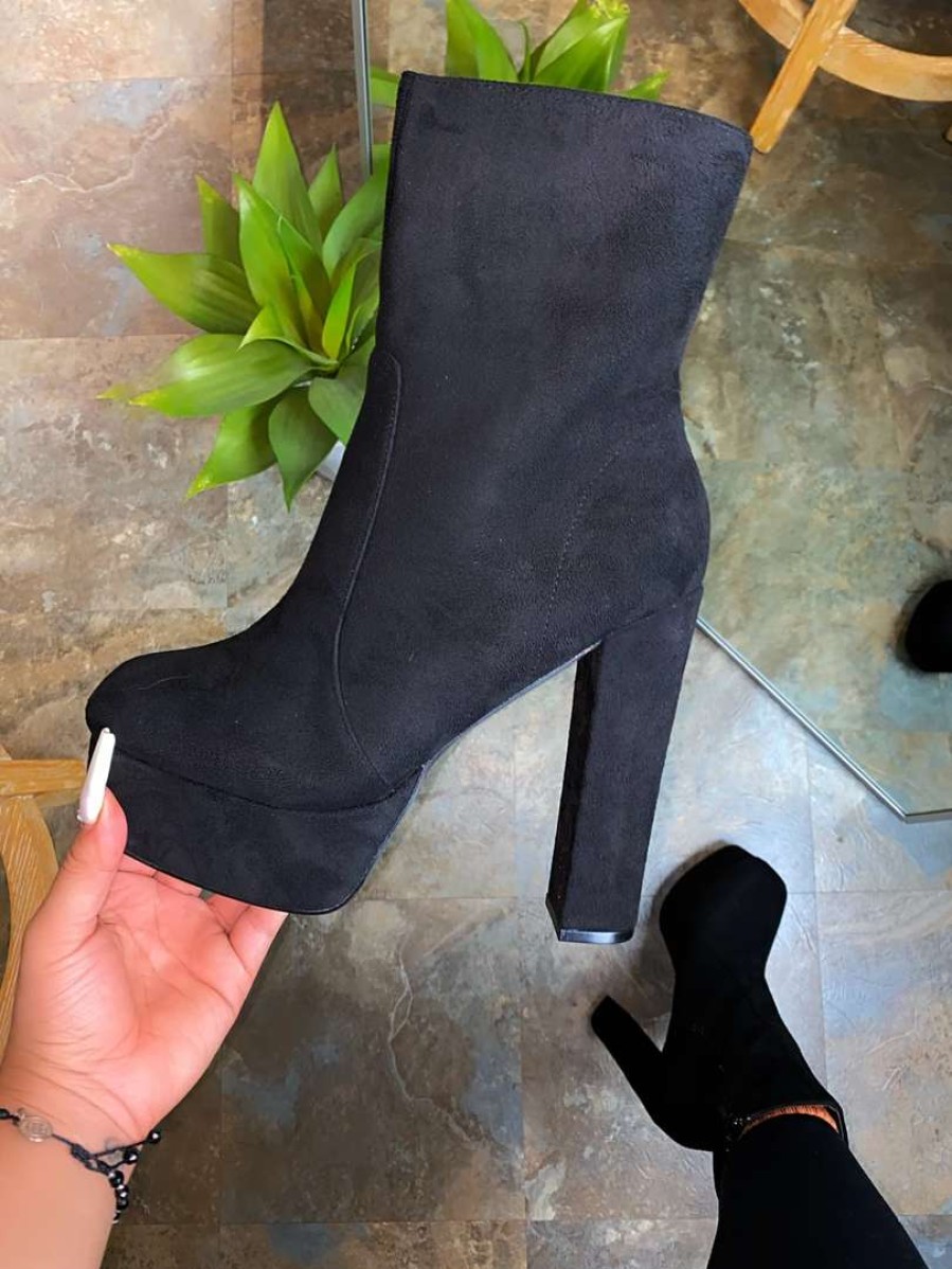 Shoe Type * | Liliana What'S New Lawrence4 Black Suede